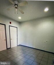 1425 Jackson St-Unit -1R in Philadelphia, PA - Building Photo - Building Photo