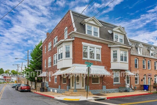 702 N Mulberry St in Hagerstown, MD - Building Photo - Building Photo