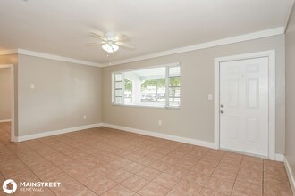 7667 Miramar Pkwy in Miramar, FL - Building Photo - Building Photo