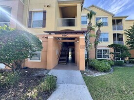 8660 Buccilli Dr in Orlando, FL - Building Photo