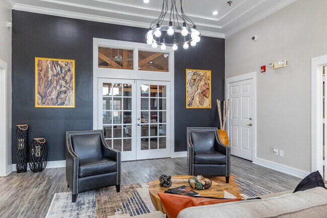 Crossings At Hazelwood in Murfreesboro, TN - Building Photo - Interior Photo