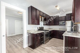 822 N 7th St, Unit 02 in Phoenix, AZ - Building Photo - Building Photo