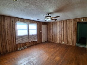 134 S Griffin St in Danville, IL - Building Photo - Building Photo