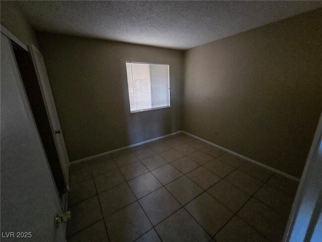 property at 2213 N Jones Blvd