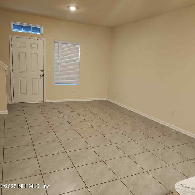 86624 Shortline Cir in Yulee, FL - Building Photo - Building Photo
