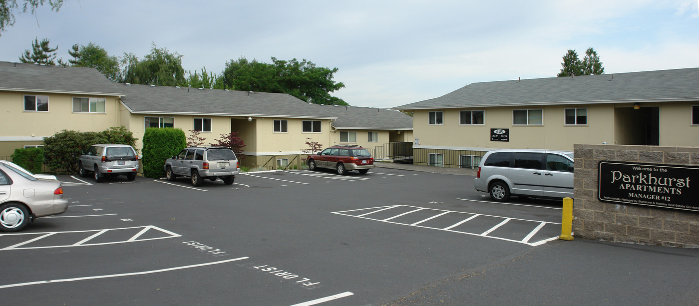 Parkhurst Apartments in Portland, OR - Building Photo