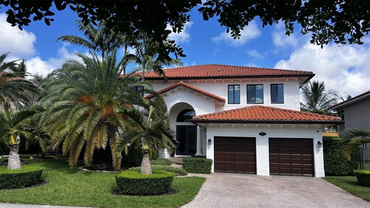 7567 SW 189th St in Cutler Bay, FL - Building Photo