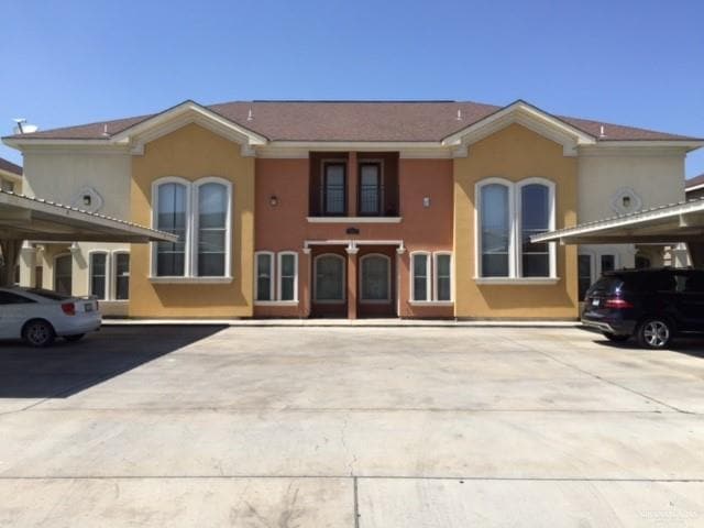 property at 1306 W Kiwi Ave