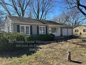 9801 E 81st Terrace in Raytown, MO - Building Photo - Building Photo