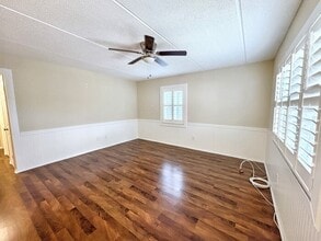 4702 Joseph Ct in Tampa, FL - Foto de edificio - Building Photo