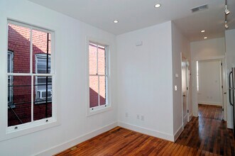 749 Park Rd NW, Unit 3 in Washington, DC - Building Photo - Building Photo