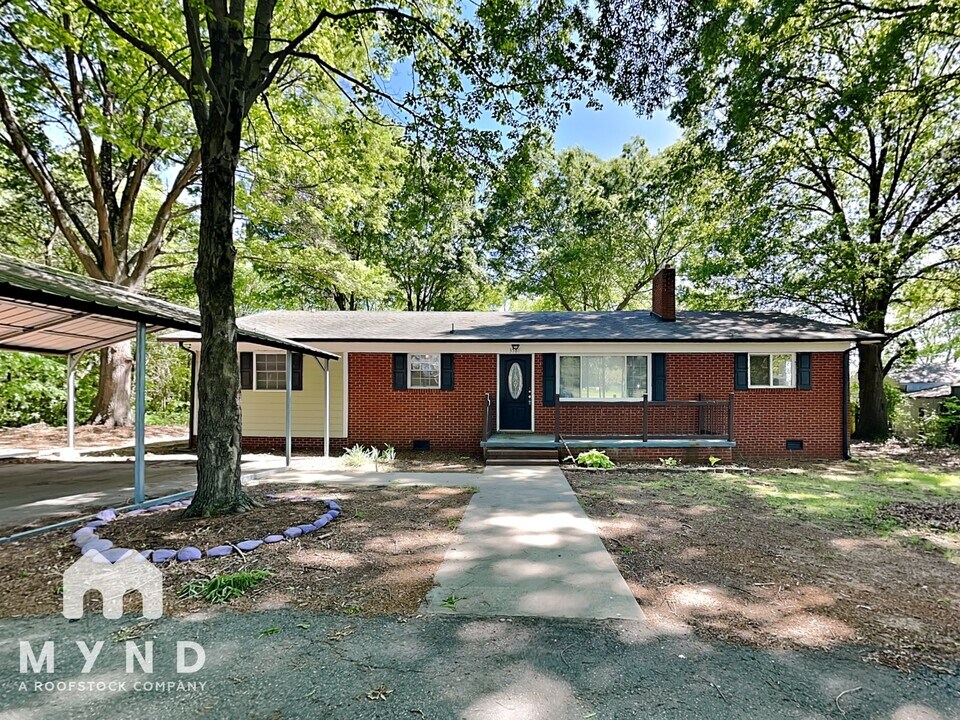 3581 Travis Ln NW in Concord, NC - Building Photo