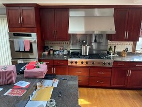 19 Brae Burn Rd in Milton, MA - Building Photo - Building Photo