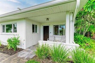 302 San Marco Dr in Venice, FL - Building Photo - Building Photo