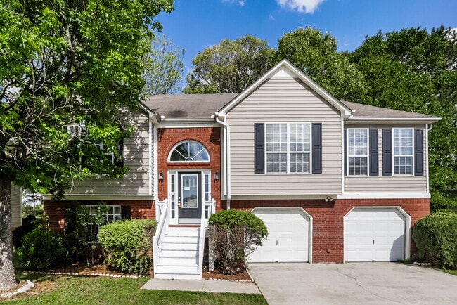 property at 3857 Merryweather Trail