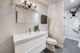 16259 W 10th Ave, Unit E6 in Golden, CO - Foto de edificio - Building Photo