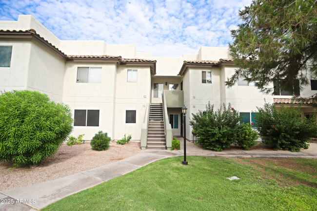 property at 1825 W Ray Rd