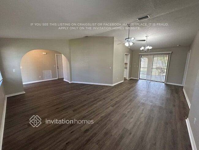 22440 Tennyson Ave in Port Charlotte, FL - Building Photo - Building Photo
