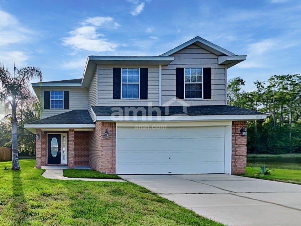 7652 Vandalay Dr in Jacksonville, FL - Foto de edificio