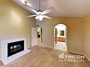 3755 E Broadway Rd in Mesa, AZ - Building Photo - Building Photo