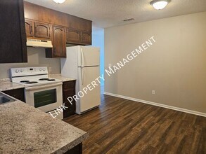 5007b N Moore Ln in Chattanooga, TN - Building Photo - Building Photo