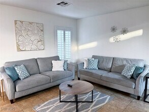 2120 Culmination Ln in Las Vegas, NV - Building Photo - Building Photo