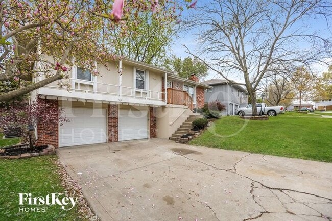 515 NE 98th Terrace in Kansas City, MO - Building Photo - Building Photo