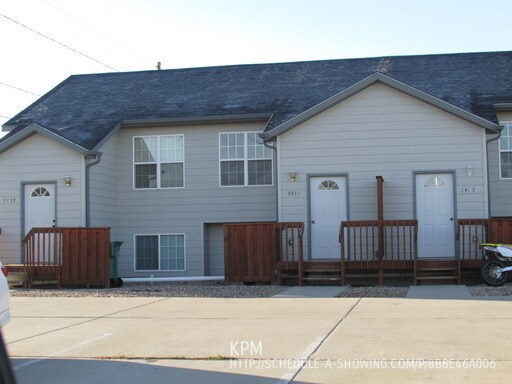 5447 Williams St in Rapid City, SD - Building Photo