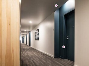 1035 Commonwealth Ave in Boston, MA - Building Photo - Building Photo