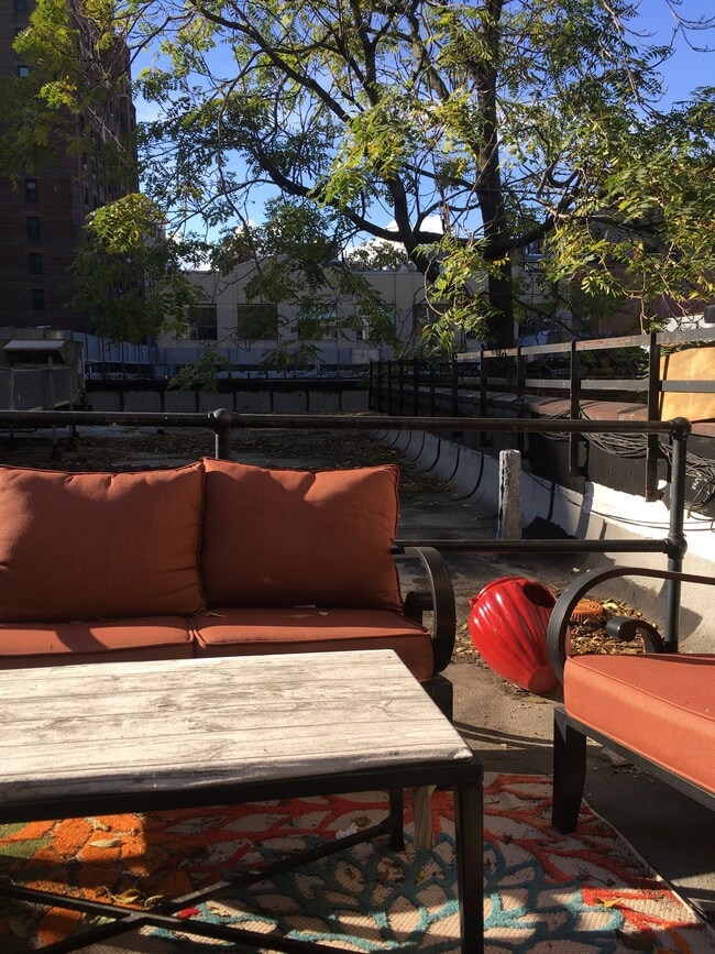 property at 154 Henry St