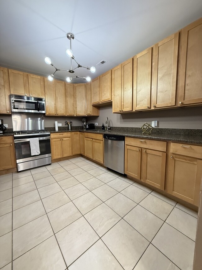 property at 2620 W North Ave
