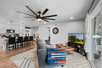 3516 Las Vegas Dr in Oceanside, CA - Building Photo - Building Photo