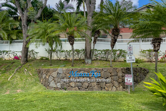 Moana Kai in Honolulu, HI - Building Photo - Building Photo