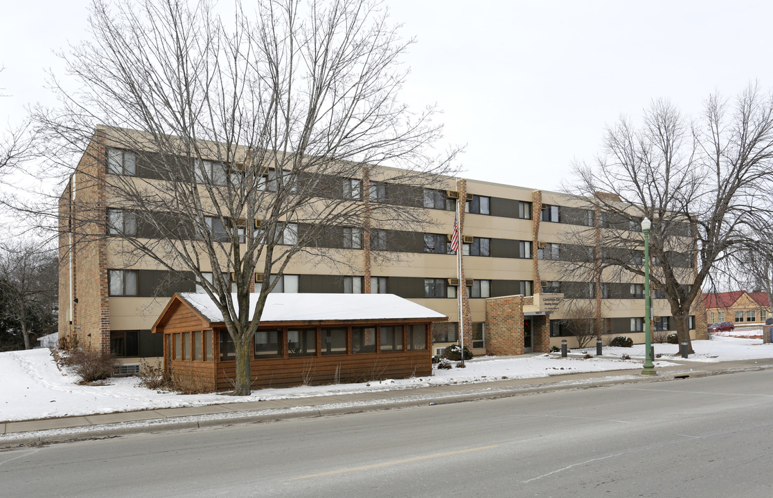 Bridge Park Apartments in Cambridge, MN - Foto de edificio