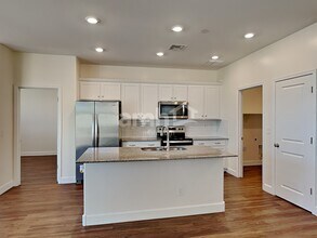 5913 W Columbine Dr in Glendale, AZ - Building Photo - Building Photo