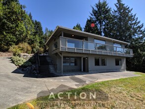 313 Hardwick Rd in Sequim, WA - Building Photo - Building Photo