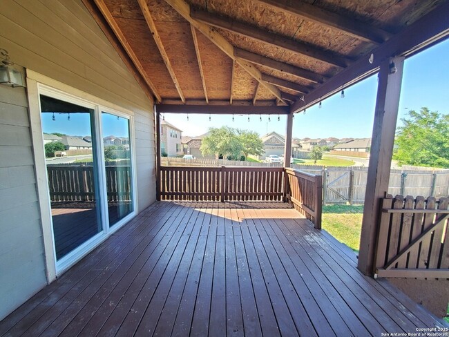 9182 Wind Terrace in San Antonio, TX - Building Photo - Building Photo