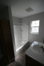 1704 Huey P Long Ave in Gretna, LA - Building Photo - Building Photo