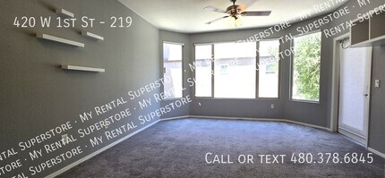 420 W 1st St in Tempe, AZ - Foto de edificio - Building Photo