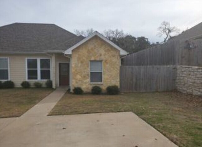 property at 3713 Mandy Dr