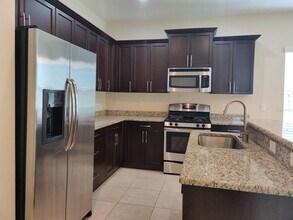 12256 Longview Lake Cir in Bradenton, FL - Building Photo - Building Photo