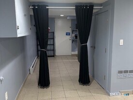 2136 Barnum Ave in Stratford, CT - Building Photo