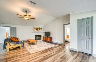 6651 SE Co Rd 337 in Morriston, FL - Building Photo - Building Photo