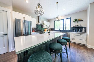 362 Zimpfer St, Unit 366 in Columbus, OH - Foto de edificio - Building Photo