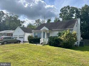 420 Villanova Rd in Glassboro, NJ - Building Photo - Building Photo