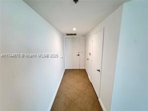 1881 79th Street Cswy, Unit # 801 in North Bay Village, FL - Building Photo - Building Photo