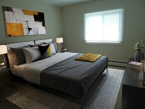 Chelsea Place in Winnipeg, MB - Building Photo - Building Photo