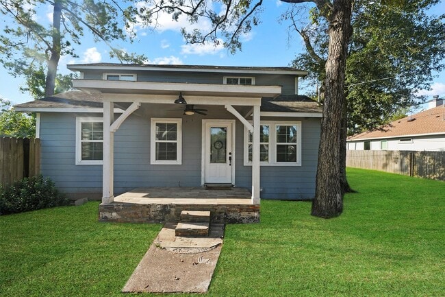 16730 Springfield Dr in Conroe, TX - Building Photo - Building Photo