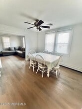 546 E Bayview Ave in Ocean Gate, NJ - Building Photo - Building Photo