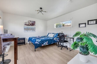 945 Maryann Dr in Santa Clara, CA - Building Photo - Building Photo